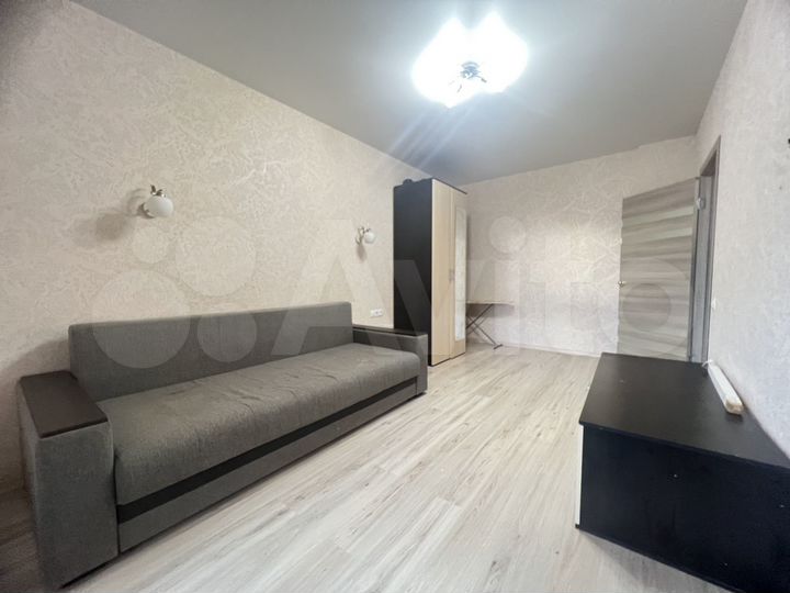 2-к. квартира, 55 м², 12/17 эт.