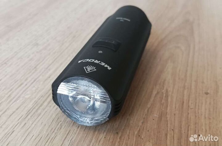 Велосипедный фонарь (фара) передний 1000 люмен