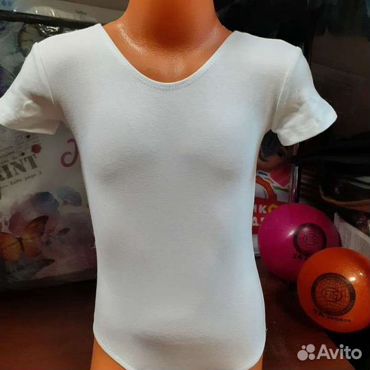 Гимнастический купальник белый Korri