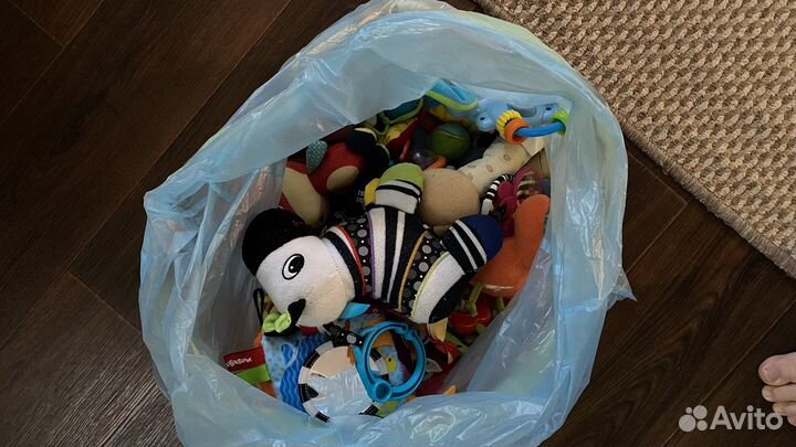 Детские игрушки до года
