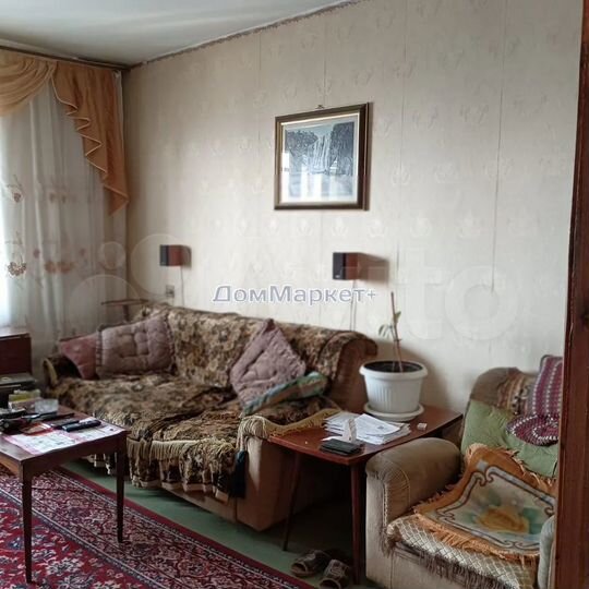 3-к. квартира, 65 м², 3/5 эт.