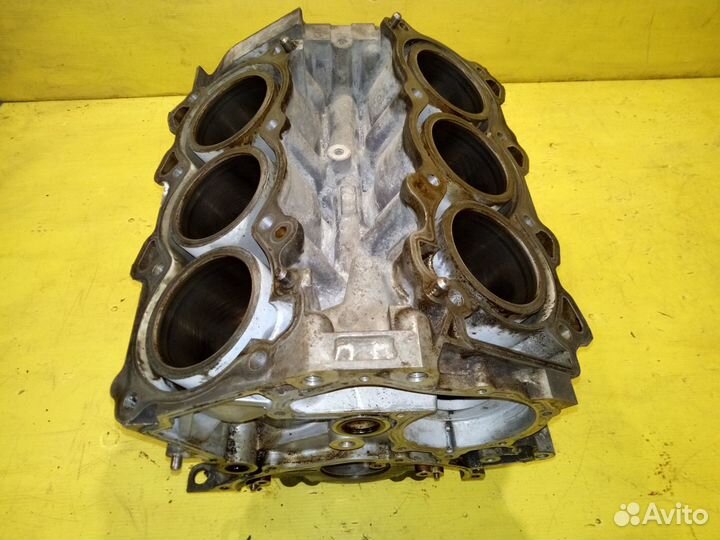 Блок цилиндров 2.3 Nissan Teana J31 VQ23DE