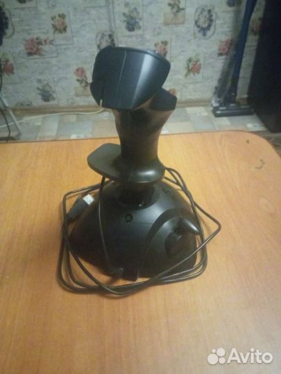 Джойстик Thrustmaster USB