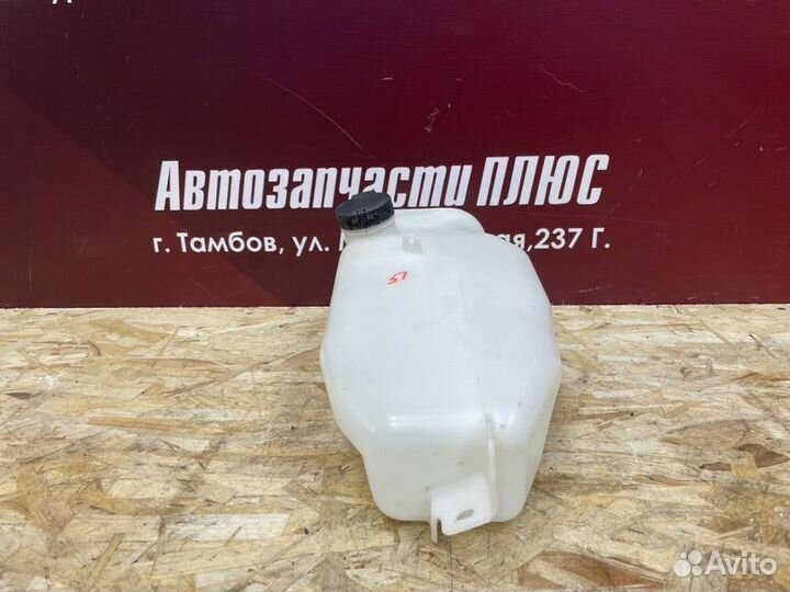 Бачок омывателя Renault Logan