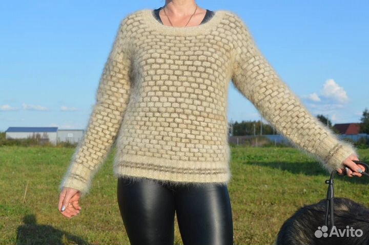 Пуловер женский