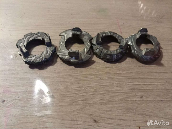 Бейблейд диски