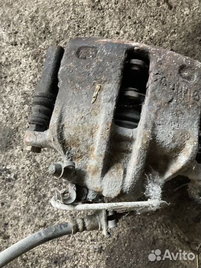 Тормозной суппорт audi 100 c3