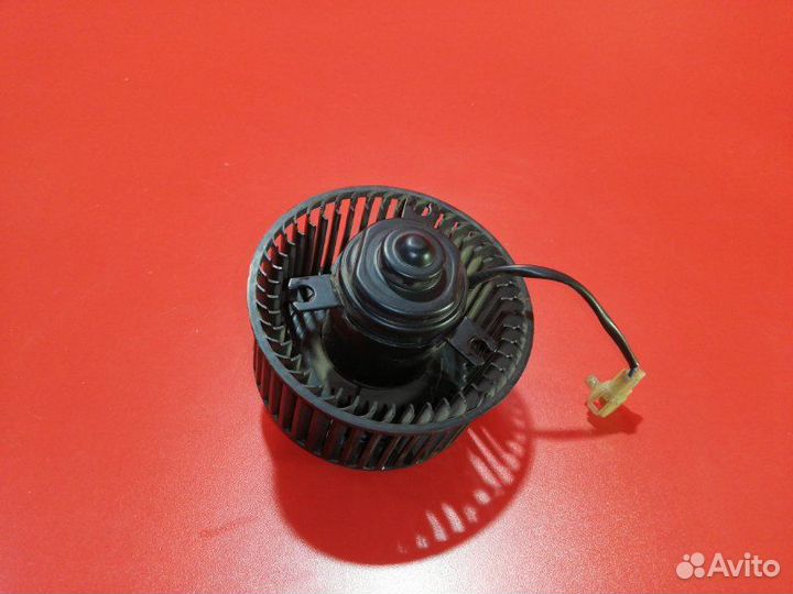 Мотор печки задний Toyota Hilux Surf VZN130G 3VZ-E