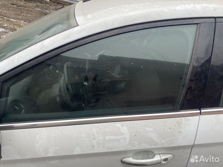 Передняя левая дверь ford mondeo 4