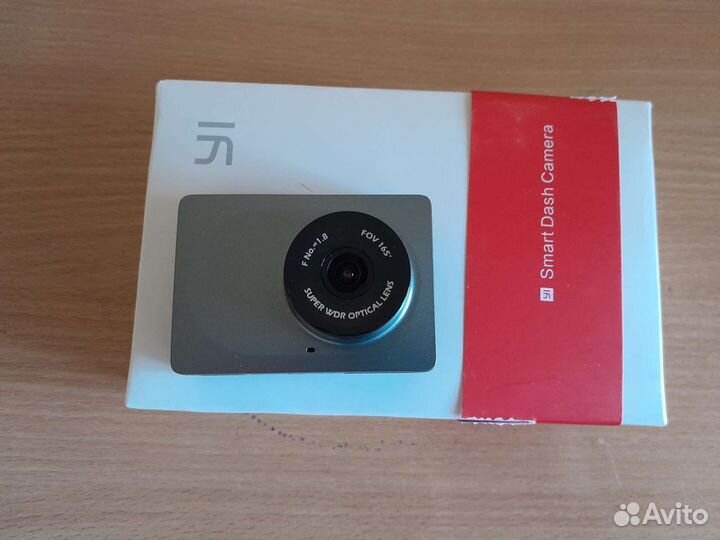Видеорегистратор Xiaomi Yi Smart Dash Camera