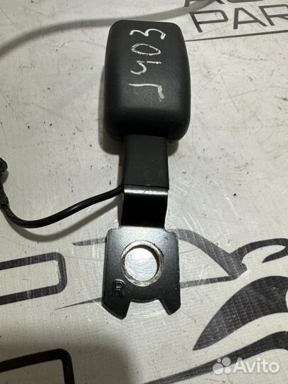 Ответная часть ремня правая Kia Soul AM G4FC 2009