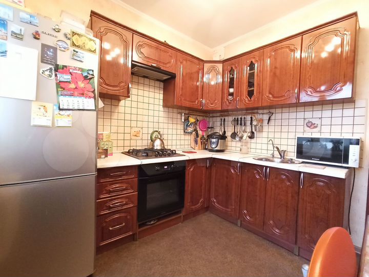 2-к. квартира, 51 м², 3/10 эт.