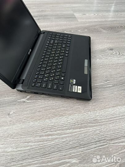 Ноутбук DNS Core i5 3210M/Geforce GT645