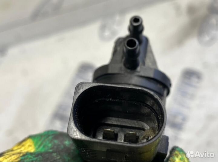 Вакуумный электромагнитный клапан audi Volkswagen