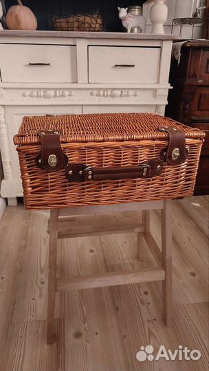 Корзина для пикника, Сундук