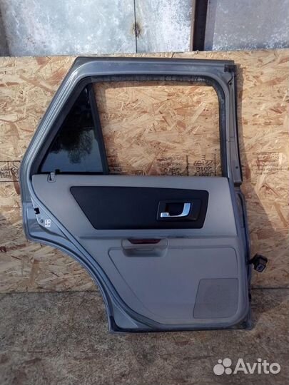 Дверь задняя левая cadillac SRX 3.6