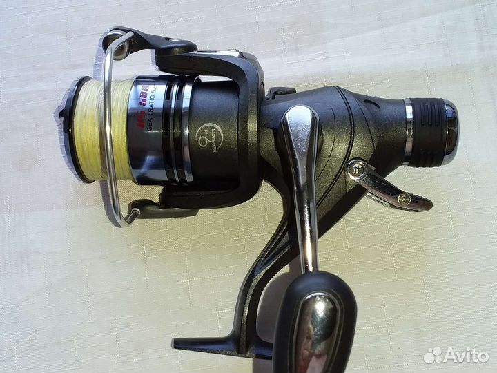 Катушка рыболовная спиннинговая 500/5000