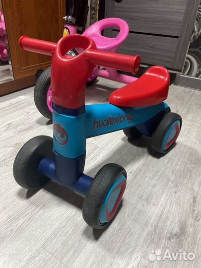 Детский трехколесный велосипед