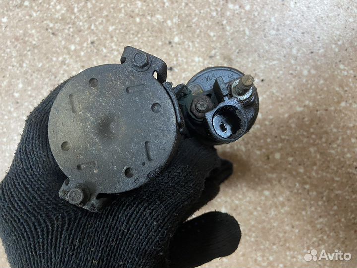 Стартер Volkswagen Golf Plus 05-14г