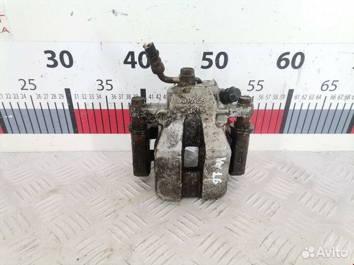 Суппорт задний правый Toyota RAV4 3 (XA30) 2005