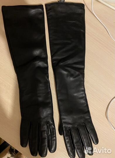 Перчатки из натуральной кожи