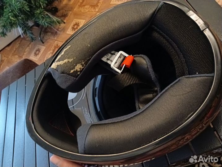 Продам мотошлем