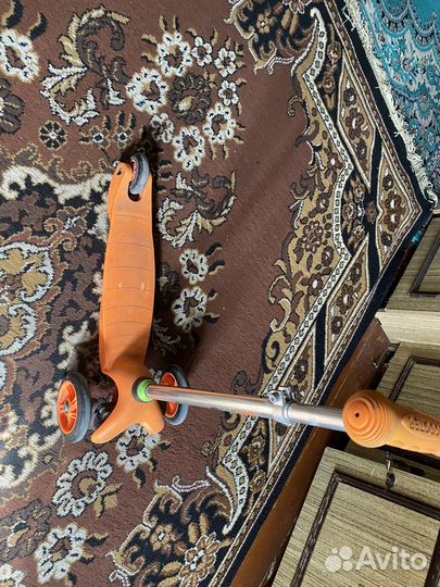 Самокат детский трехколесный