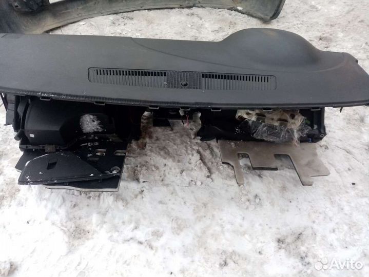 Панель передняя салона Opel Vectra C 2002г