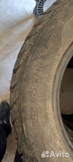 Sava Eskimo Stud 215/65 R16 98T