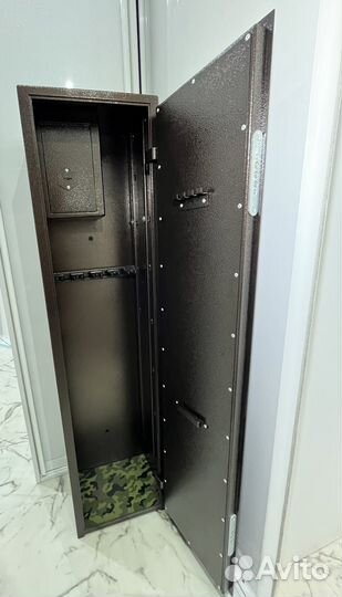 Оружейный сейф на 5 стоволов