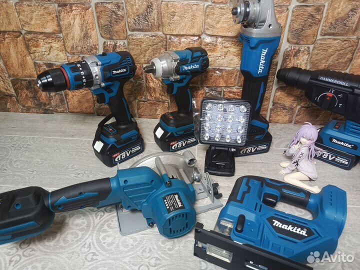 Набор электроинтструмента Makita 7в1 +4акб