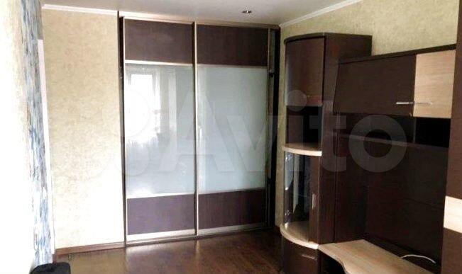 2-к. квартира, 53 м², 3/5 эт.