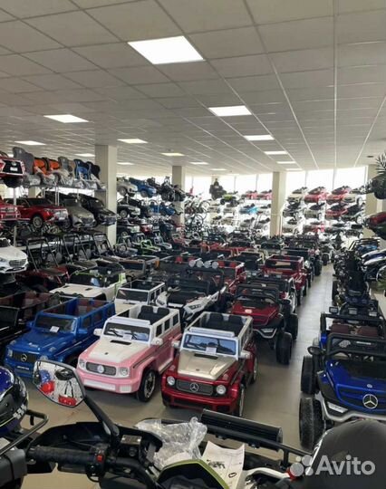 Детский электромобиль