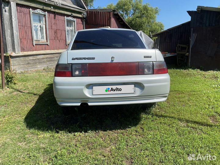 ВАЗ 2110 1.5 МТ, 2004, битый, 160 000 км