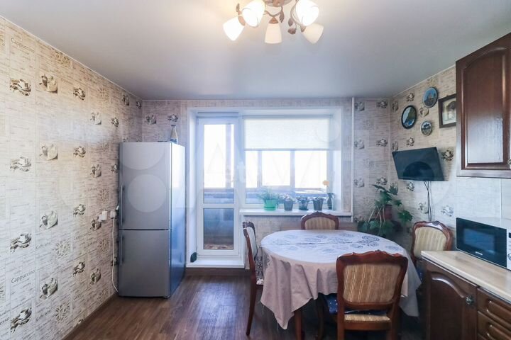 3-к. квартира, 90,3 м², 8/9 эт.