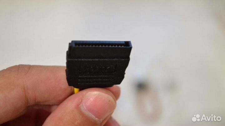 Кабели Molex SATA