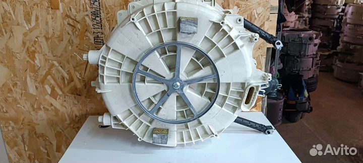 Бак стиральной машины indesit