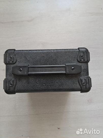 Гитарный комбоусилитель Belcat G-5