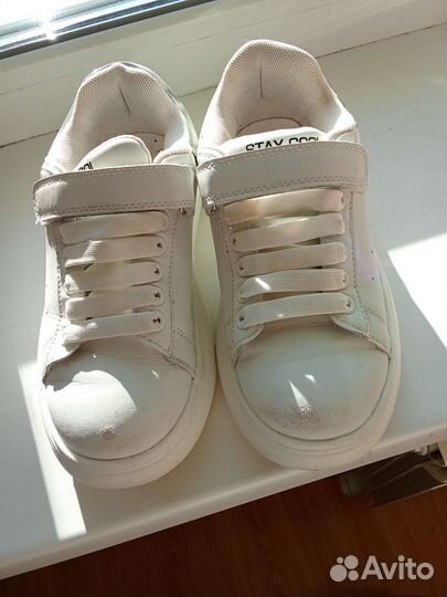 Кроссовки для подростка 34р