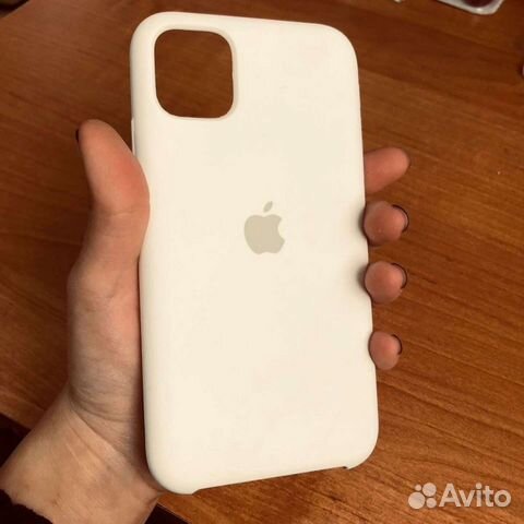 Чехол на iPhone 11