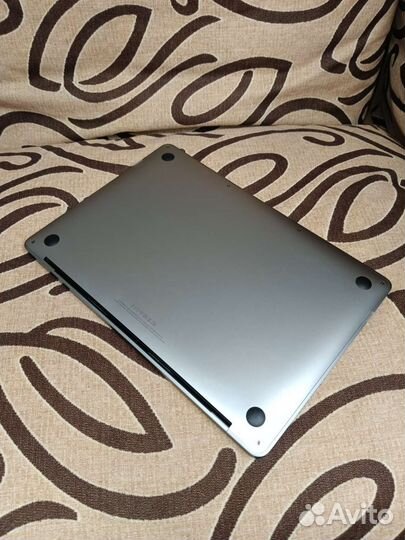 По запчастям macbook pro 13 a1708