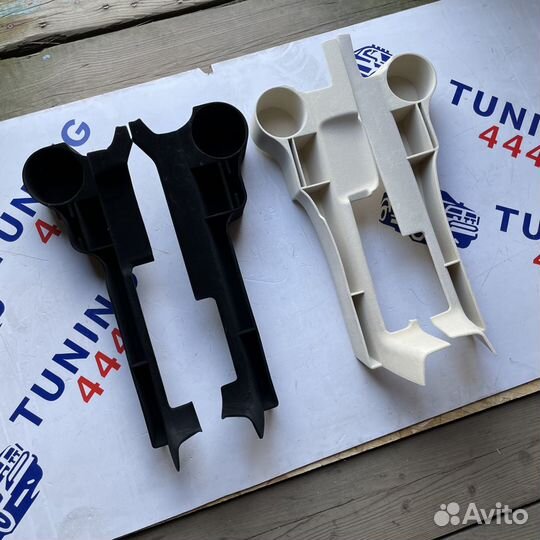 Подстаканник Toyota Land Cruiser 200