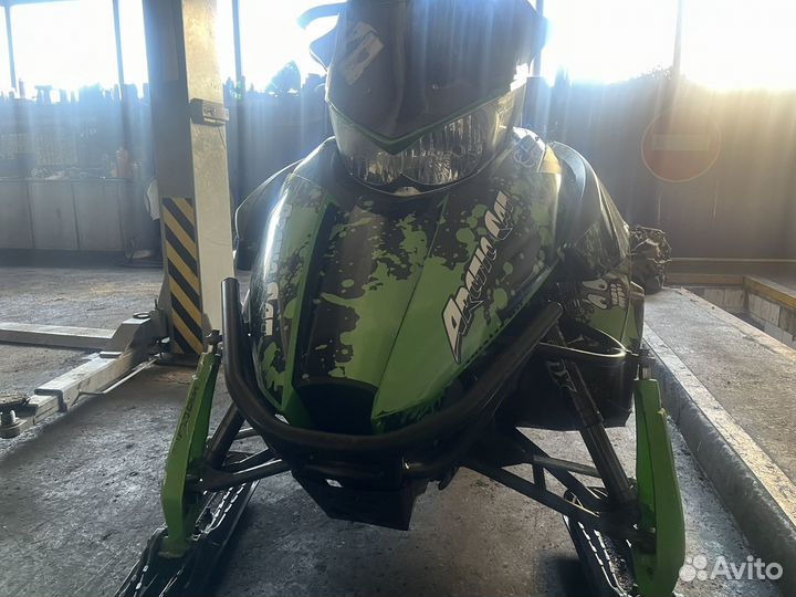 Arctic cat m 8000