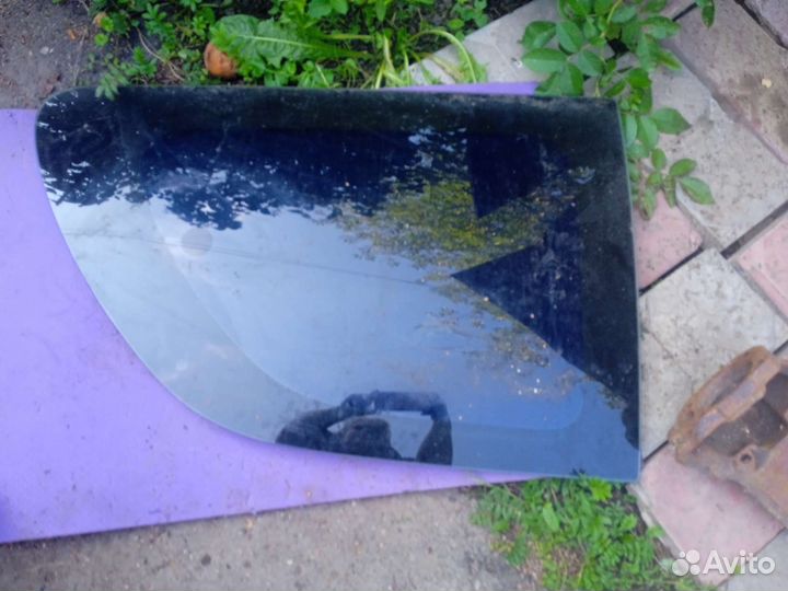 Задние форточки на Додж караван 3