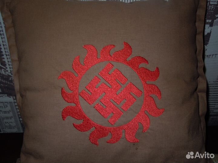 Машинная вышивка