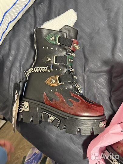 Ботинки женские