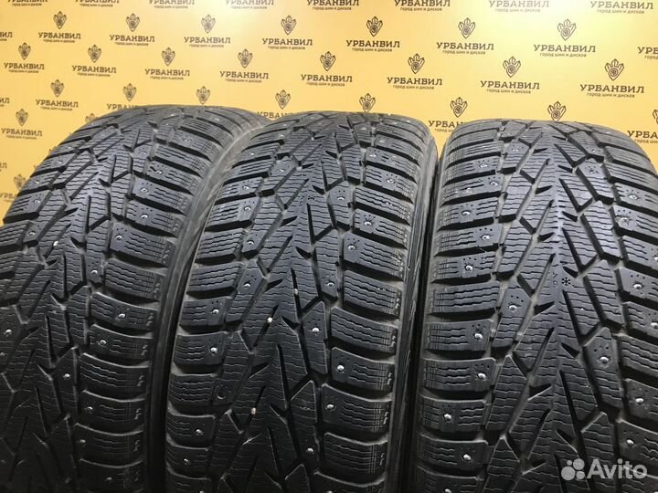 Nokian Tyres Hakkapeliitta 7 215/65 R16 102T