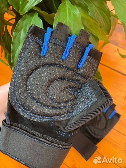 Перчатки для фитнеса новые
