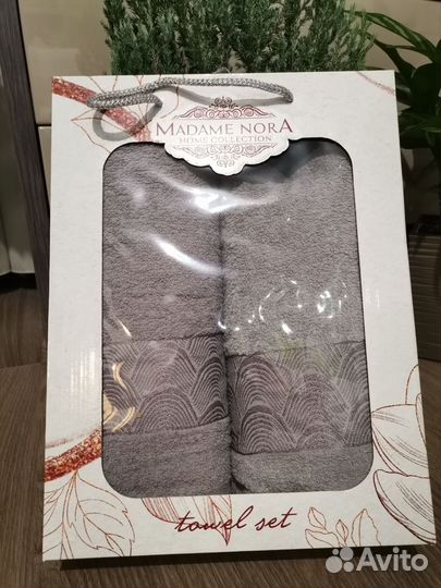Комплект полотенец в подарочной упаковке
