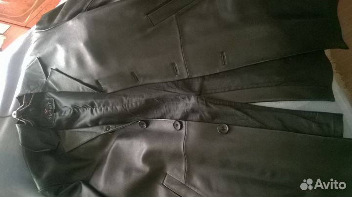 Кожанный пиджак удлиненный